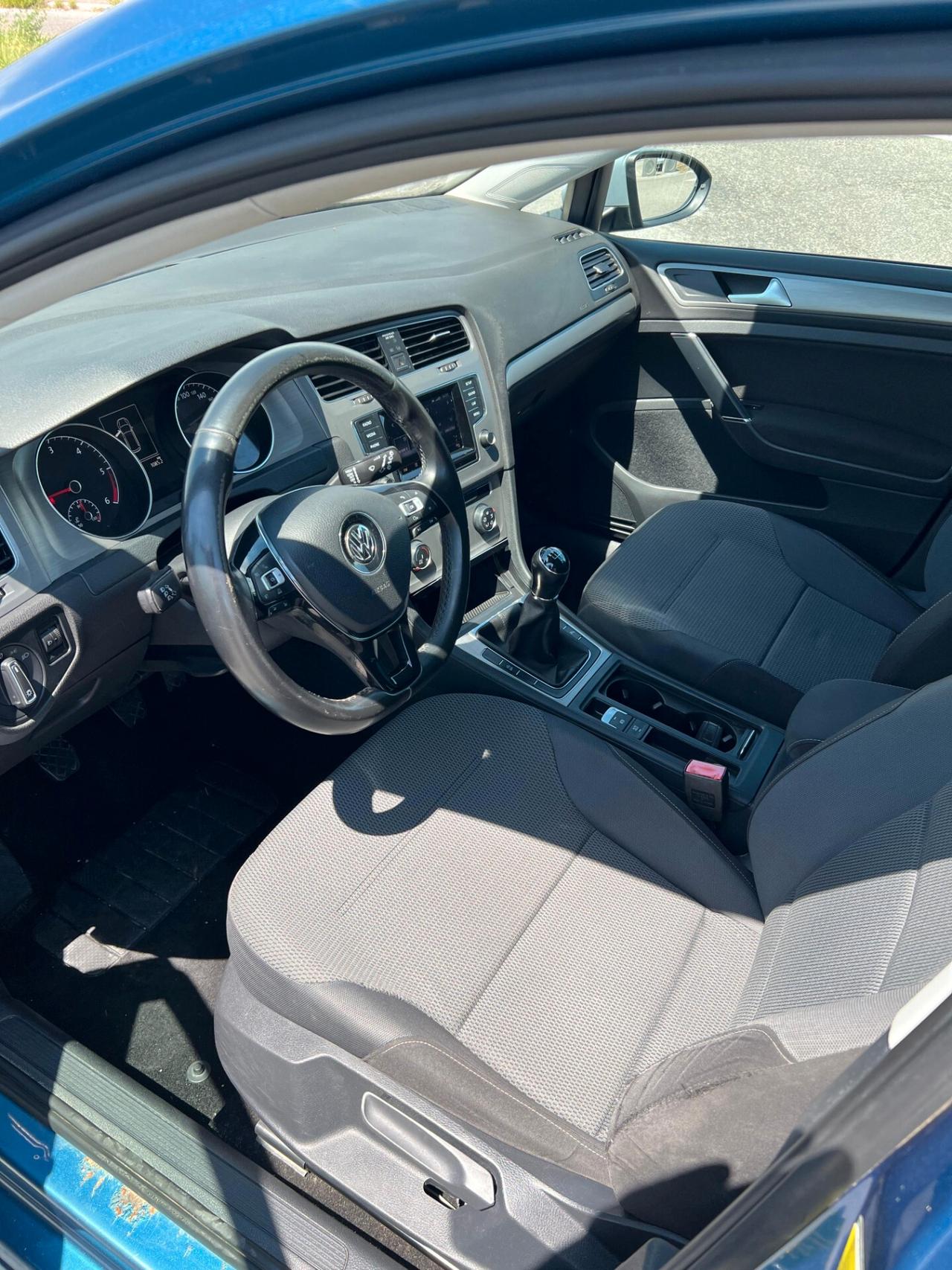 Volkswagen Golf 1.6 TDI VARIANT BUSINES
