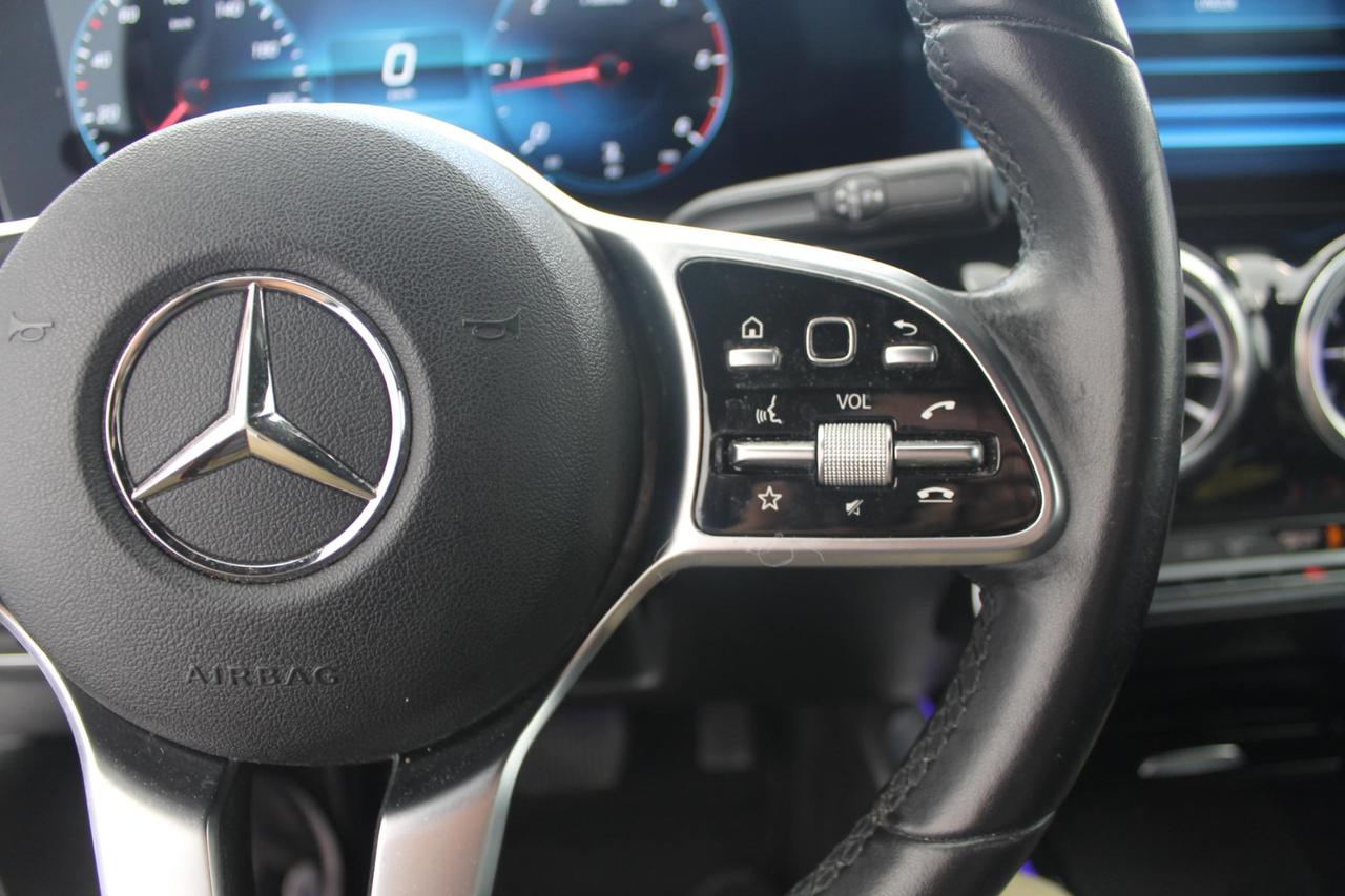 Mercedes GLA 200 d SPORT PLUS FULL LED