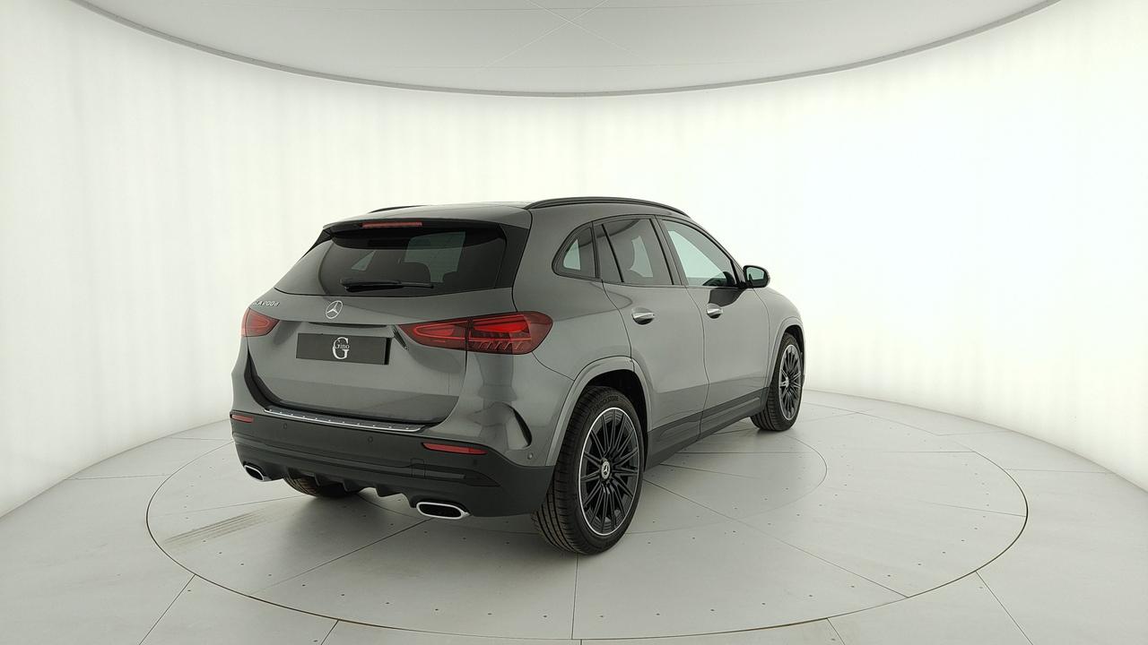 Mercedes-Benz GLA 200 d automatic