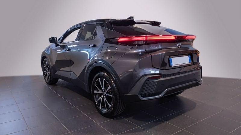 Toyota C-HR II 2023 2.0 hv Trend fwd e-cvt