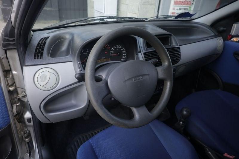 FIAT Punto FIAT Punto Punto 5p 1.2 ELX ANNO 2002