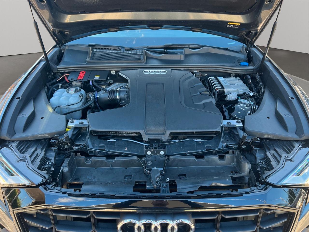 Audi Q8 50 TDI 286 CV quattro tiptronic Sport