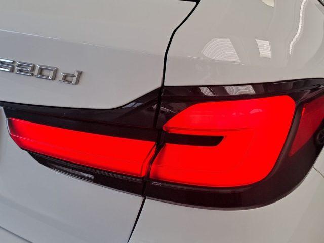 BMW 520 d 48V xDrive Touring Aut. + Tetto apr.