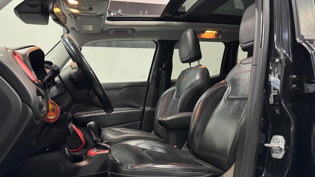 Jeep Renegade 2.0 Mjt 170CV 4WD Active Drive Low Trailhawk