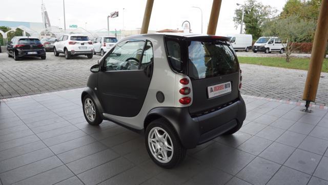 SMART ForTwo 700 coupé pulse (45 kW)