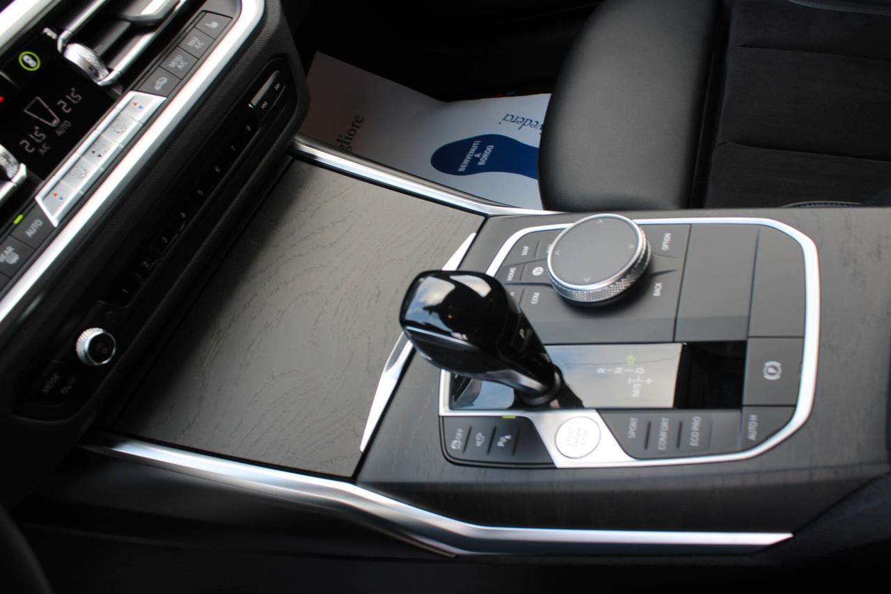 Bmw 330 d Touring mhev 48V xdrive Msport auto M SPORT