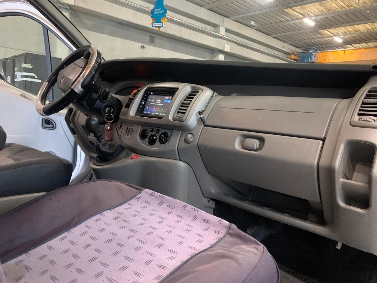 Renault Trafic Passenger 9 posti Camperizzato