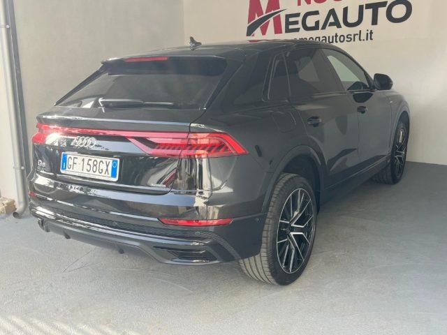 AUDI Q8 50 TDI 286 CV quattro tiptronic Sport