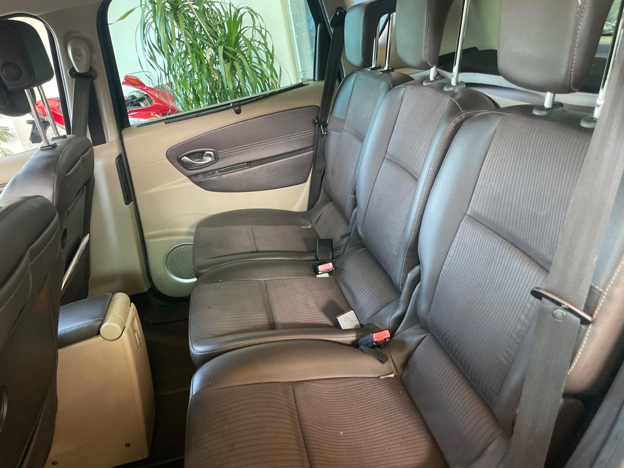 Renault Scenic Scénic X-Mod 1.5 dCi 110CV Luxe