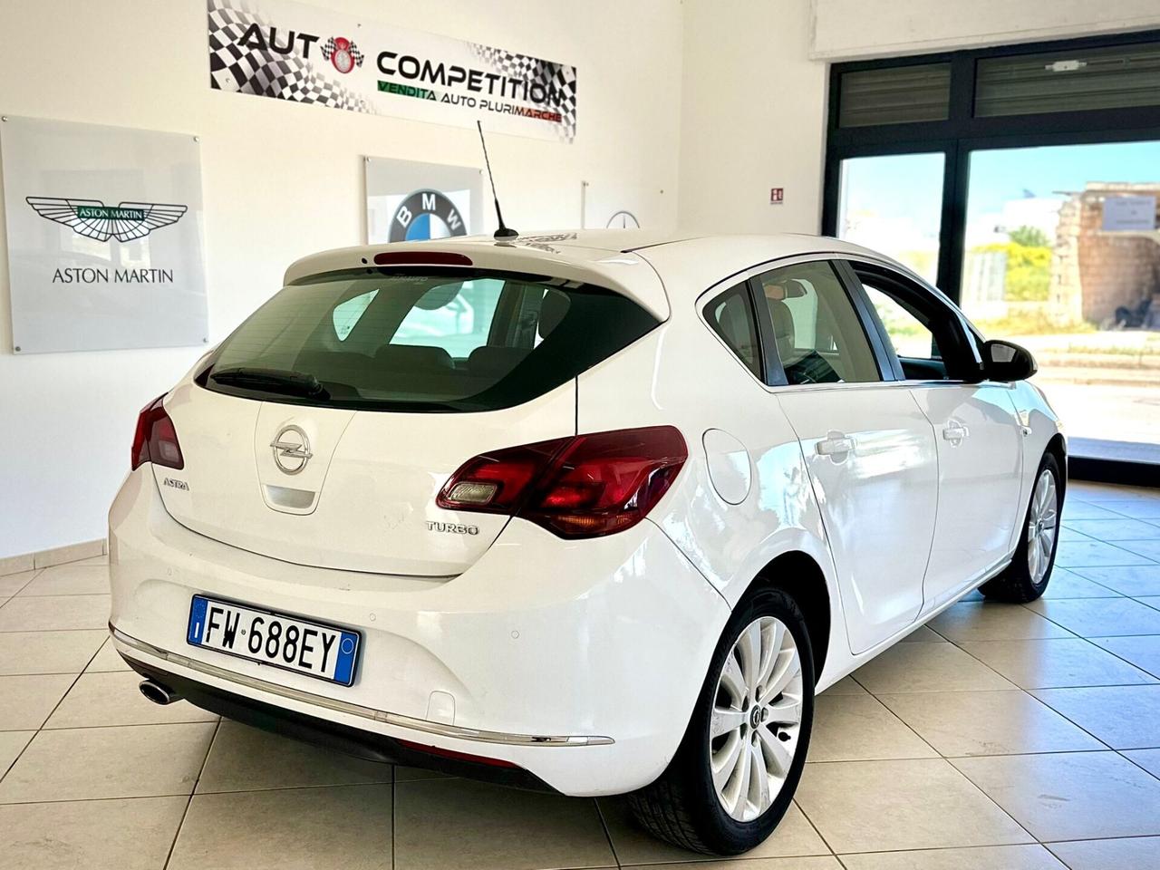 Opel Astra 1.4 Turbo 140CV METANO