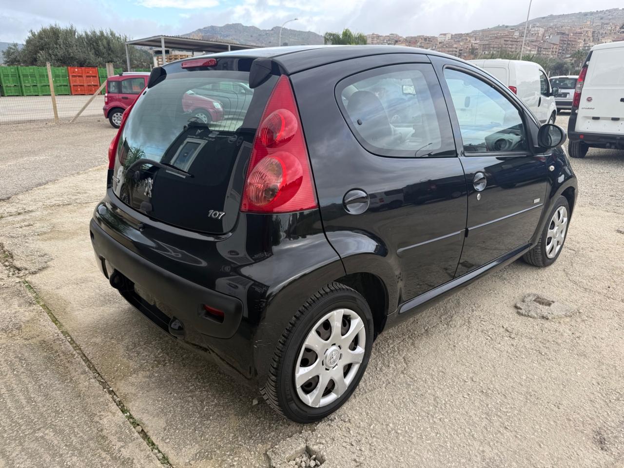 Peugeot 107 1.0 68CV 5p. Active