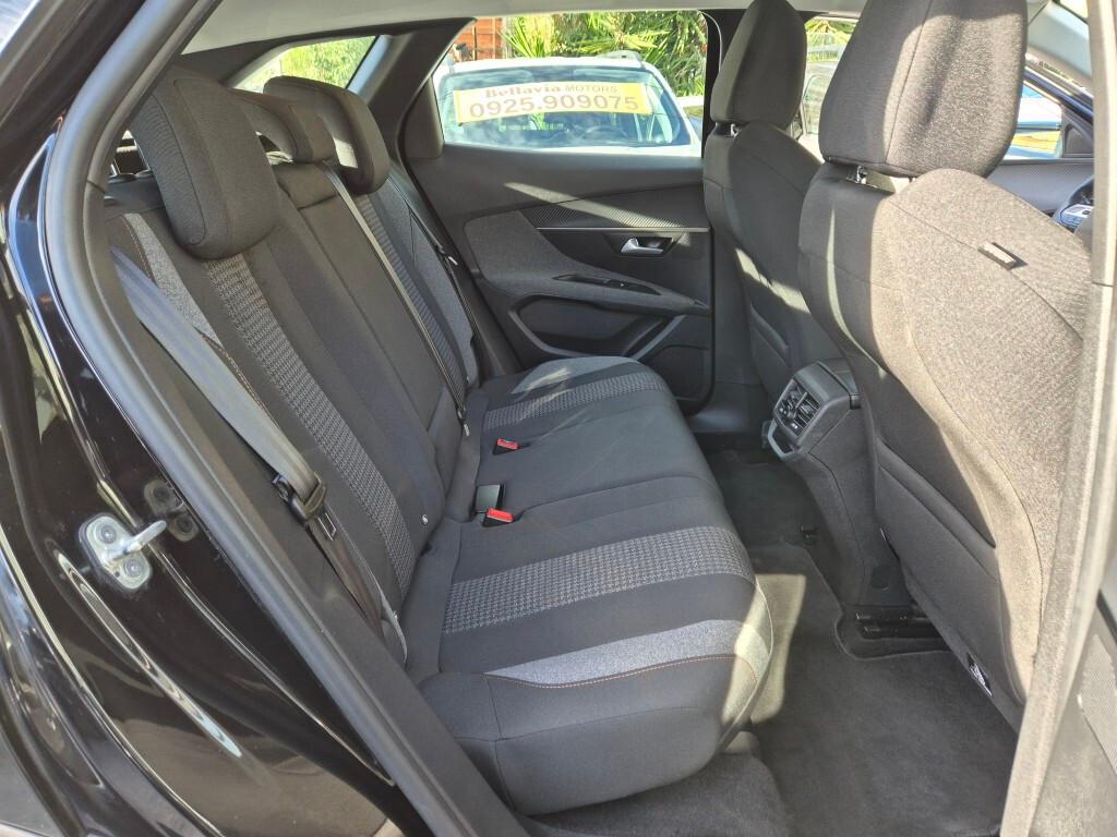 Peugeot 3008 BlueHDi 130CV EAT8 Active Business