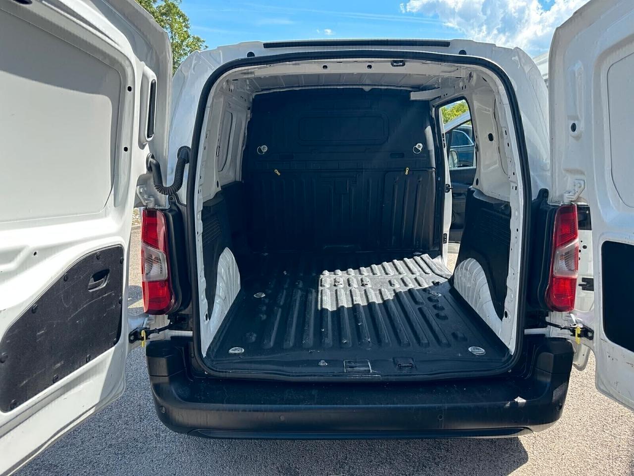 Citroen Berlingo BlueHDi 100 Stop&Start XL Live IVA ESPOSTA