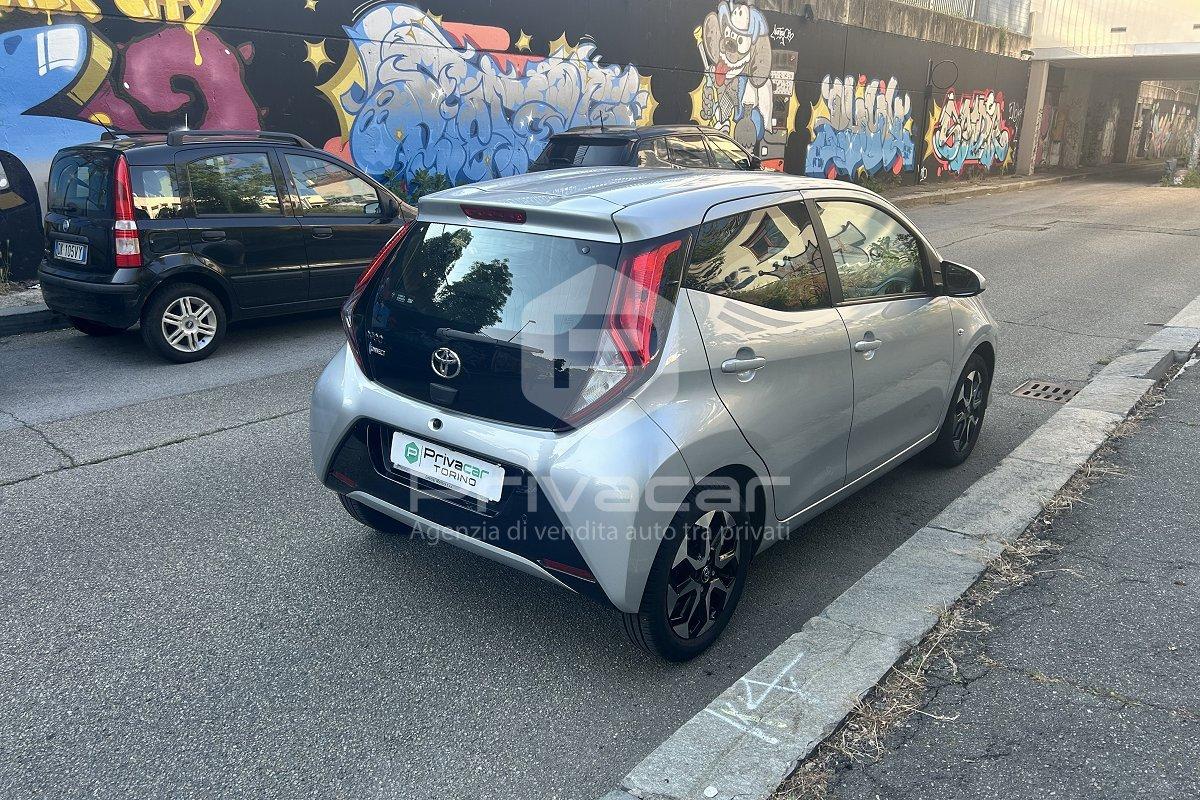 TOYOTA Aygo Connect 1.0 VVT-i 72 CV 5 porte x-play