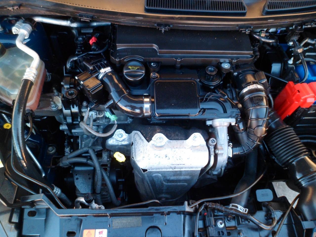 FORD Fiesta 1.4 tdci 68cv neopatentati 5p 10