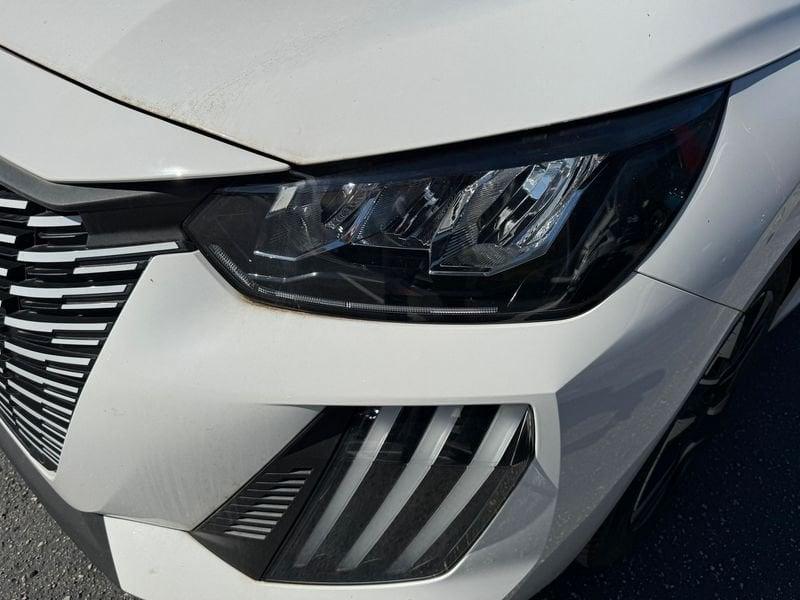 Peugeot 208 5P - ALLURE Hybr 100 cv