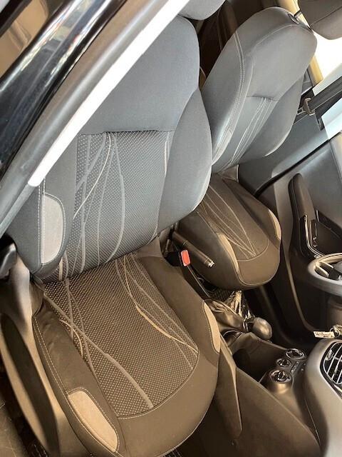 PEUGEOT 208 1,4 DIESEL