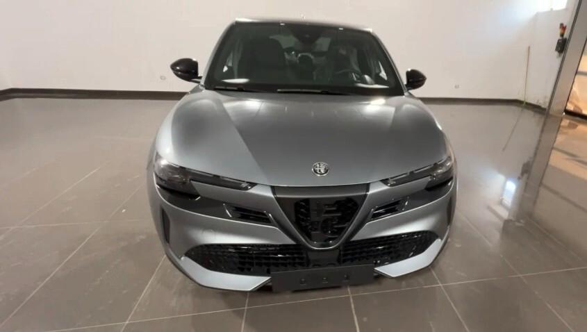 Alfa Romeo Junior 1.2 136 CV Hybrid eDCT6 Speciale KM0