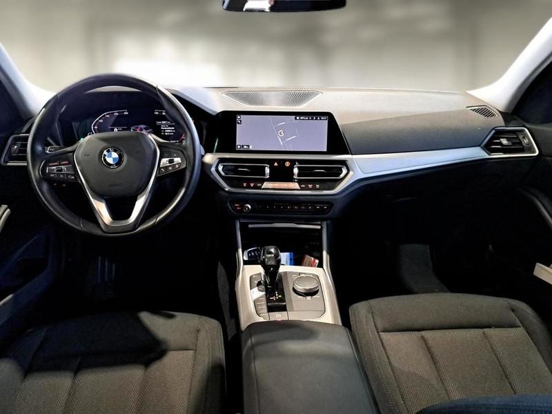 BMW 316 48V Business Advantage autom. 4 PORTE BERLINA