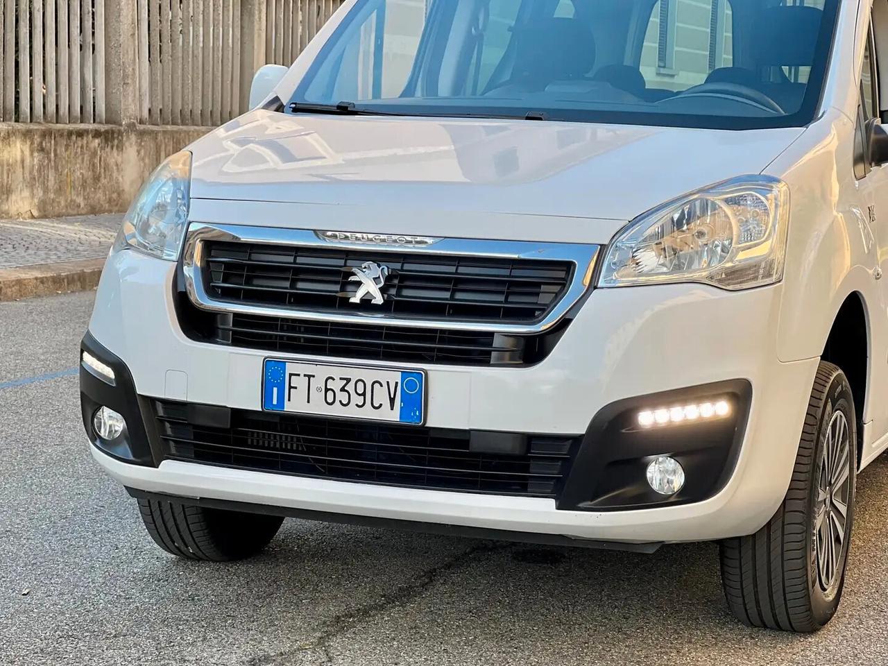 Peugeot Partner Tepee 1.6 BlueHDi 100cv E6 4X4 Endurance Iva Incl.