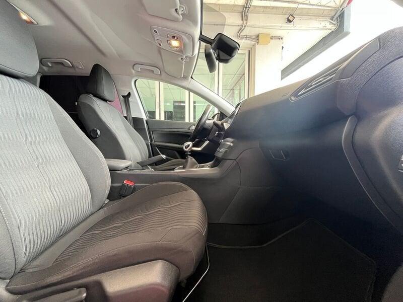 Peugeot 308 1.6 BlueHDI 120cv Business