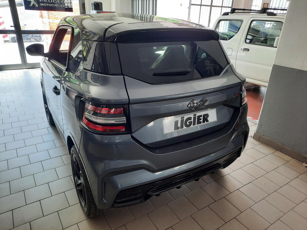 Ligier JS JS50 DCI Select