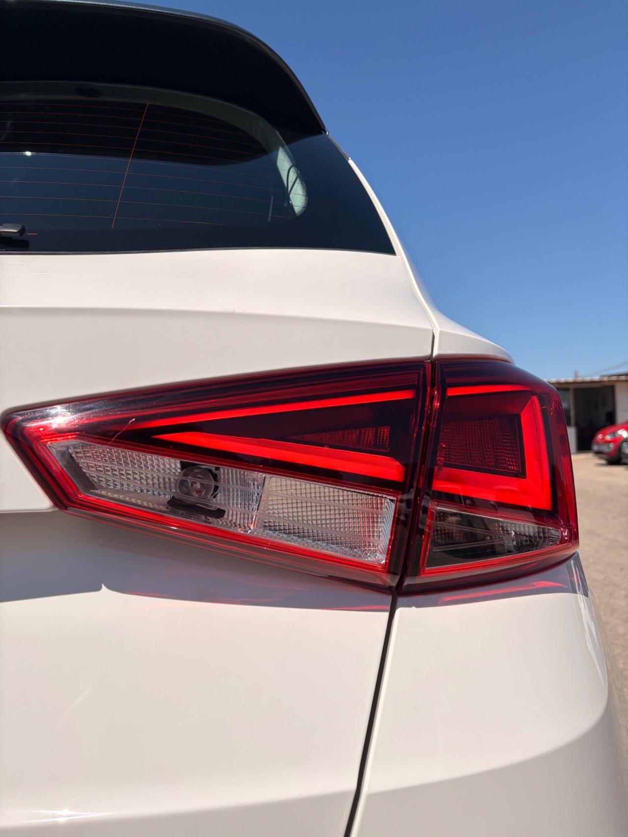 Seat Arona 1.0 EcoTSI XCELLENCE