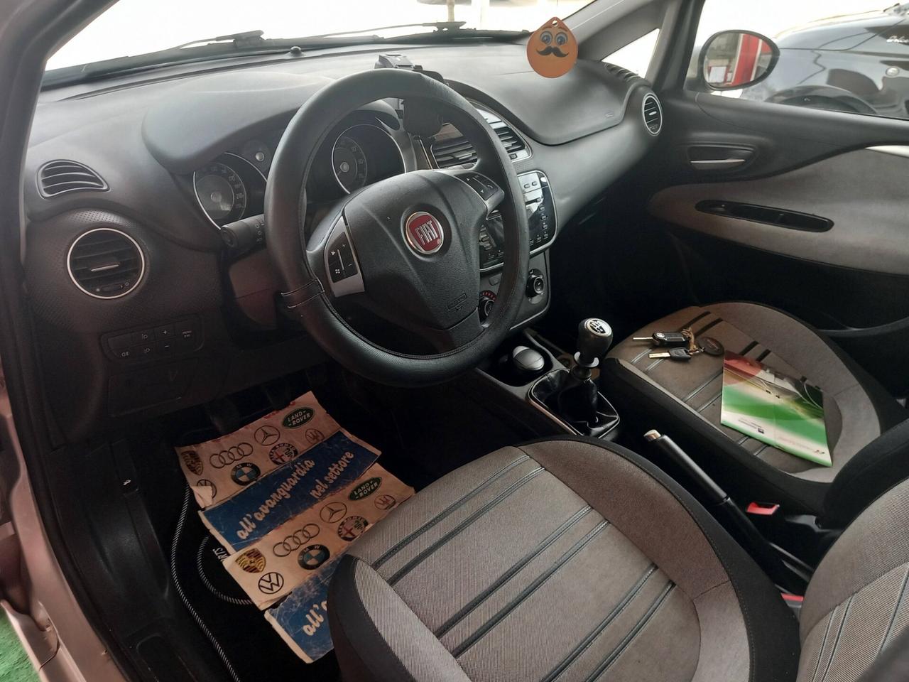 Fiat Punto Evo 1.2 5 porte Active perfetta km 134000 distr. nuova friz.nuova