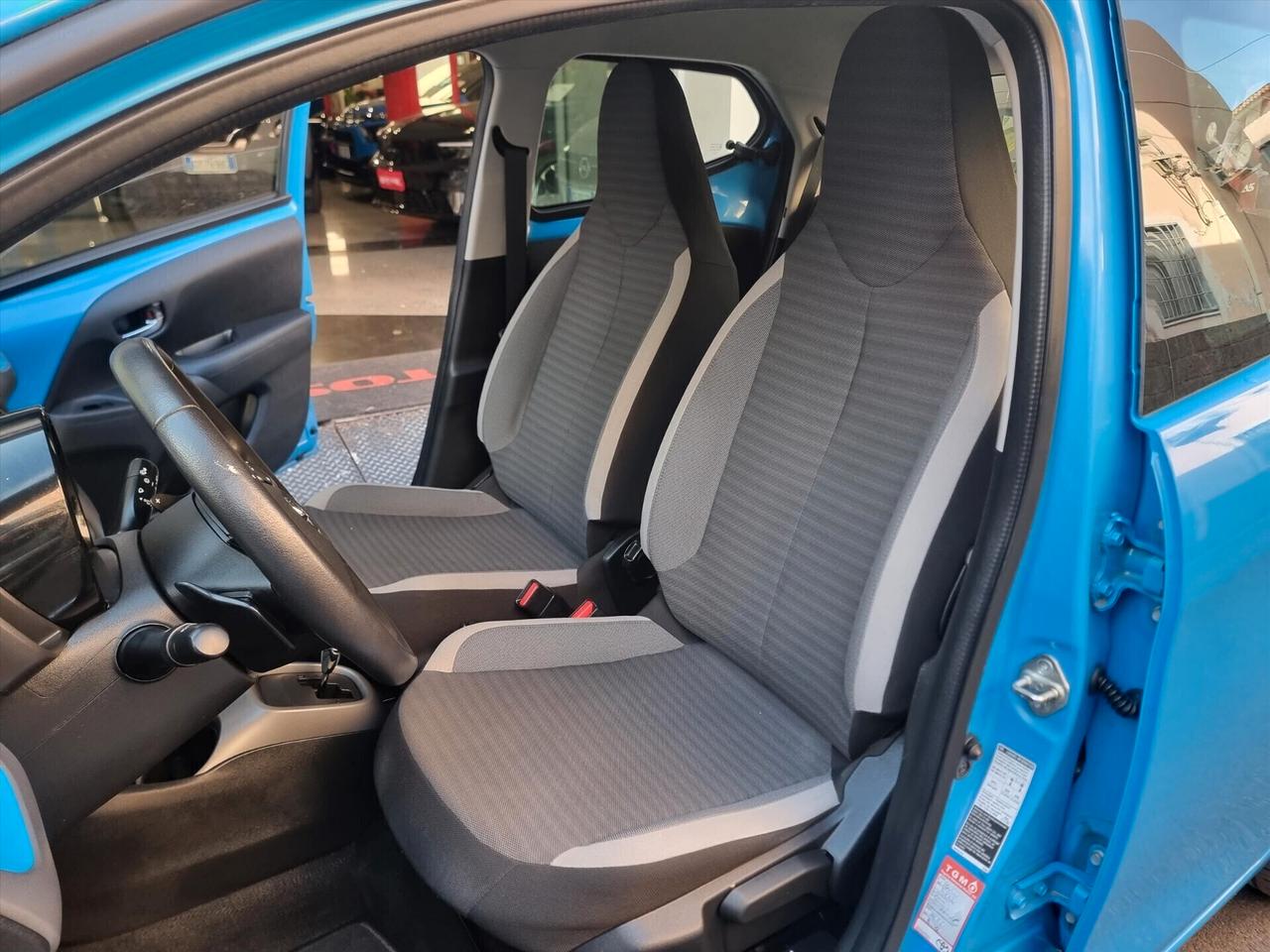 Toyota Aygo Connect 1.0 VVT-i 72 CV 5 porte x-fun MMT AUTOMATICA