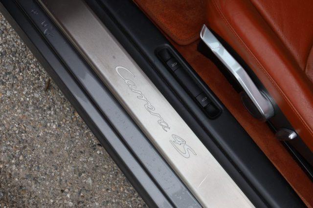 PORSCHE 911 997 Carrera 4S Coupé TAGL. PORSCHE + 111 PUNTI