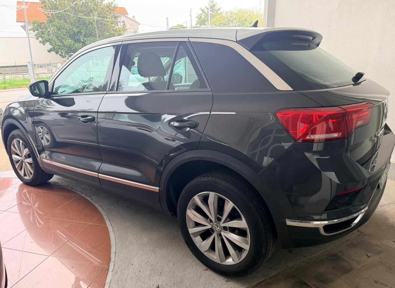 VOLKSWAGEN T-ROC 1.6 TDI SCR ADVANCED