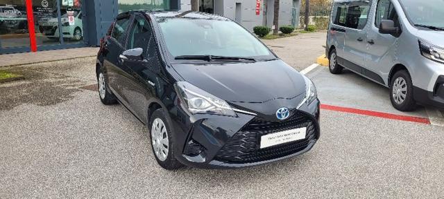 TOYOTA Yaris 1.5 Hybrid 5 porte Active