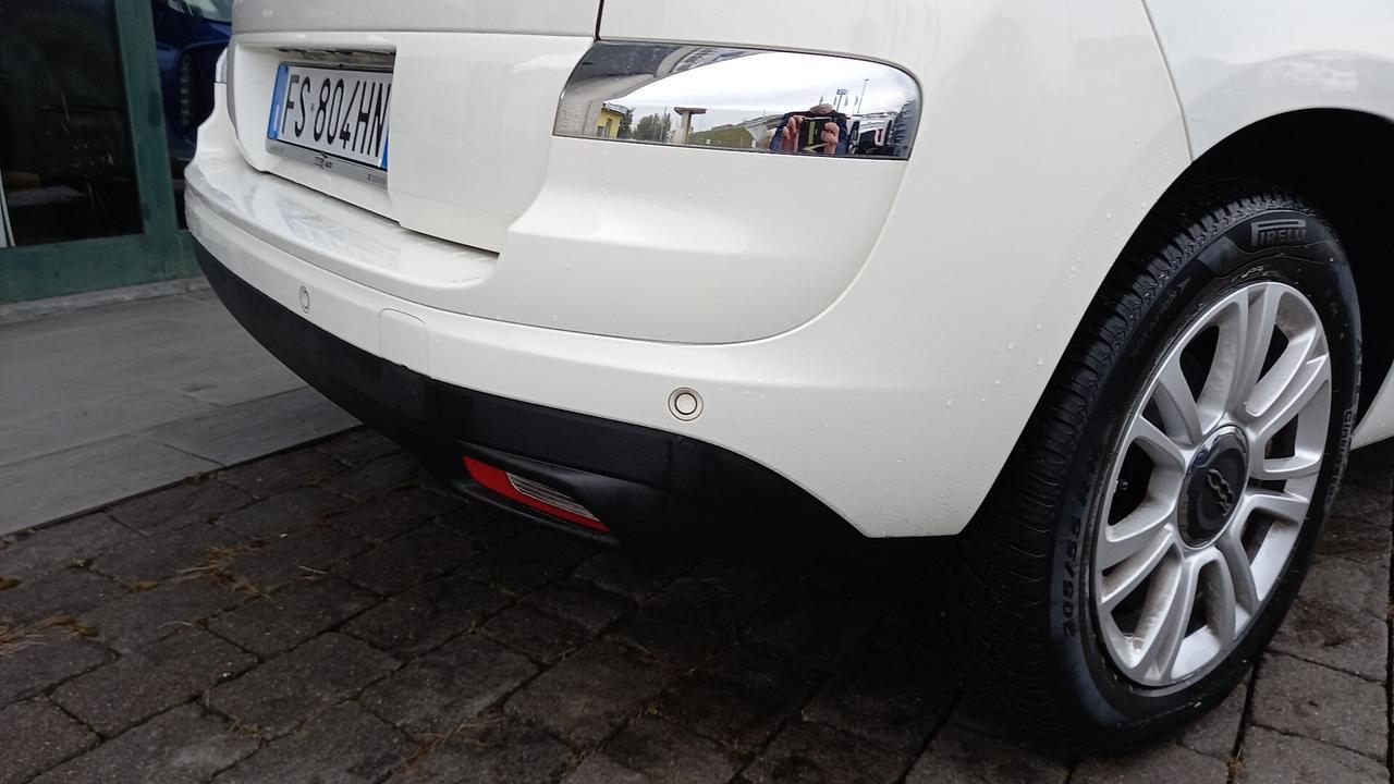 Fiat 500L 1.6 Multijet 120 CV Lounge