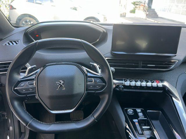 PEUGEOT 5008 BlueHDi 130 S&S EAT8 Allure Pack da?259,00 mensili