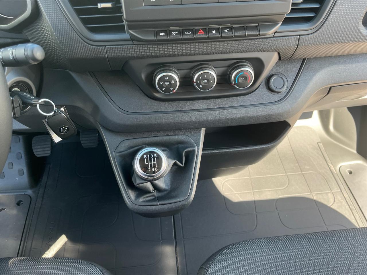 Renault Trafic t27 2.0 dci 170cv energy l1h1 start