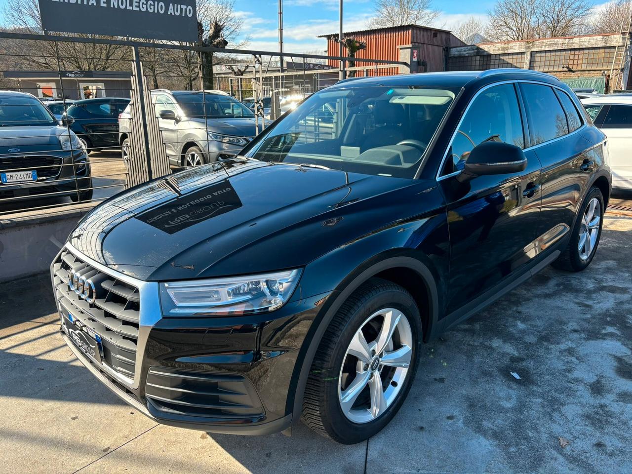 Audi Q5 2.0 TDI 150 CV Business Sport