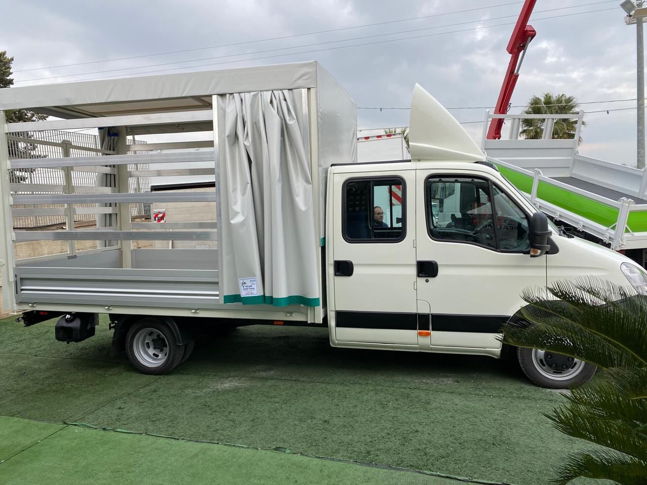 Iveco Daily 7 Posti Apertura Francese