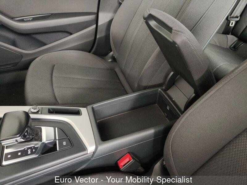 Audi A4 30 TDI/136 CV S tronic Business