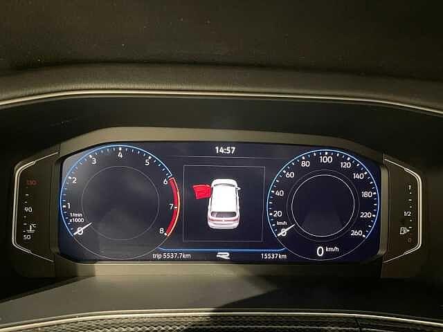 Volkswagen T-Cross Mark 1 Facelift (2024) 1.0TSI 115CV DSG R-Line - NEOPATENTATI -