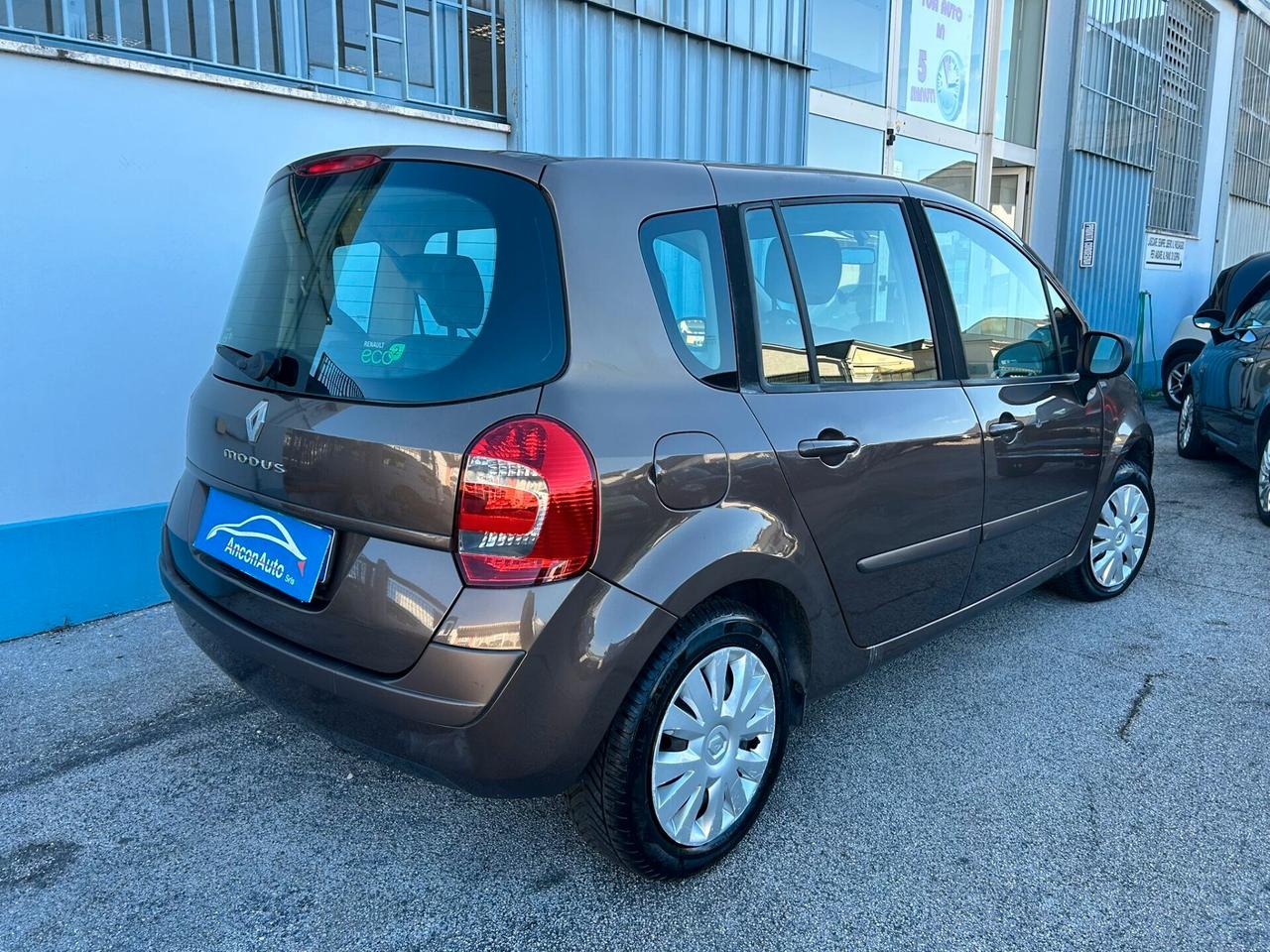 Renault Modus 1.2B X NEOPATENTATI 2011