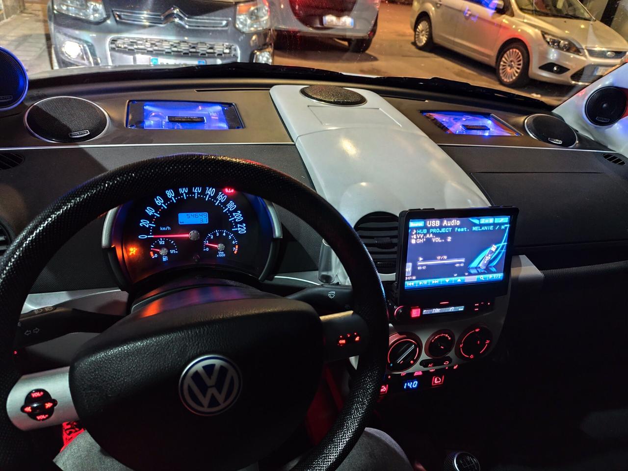 Volkswagen New Beetle AUTO Demo ALPINE, SOUND QUALITY, WRAPPATA, PARI AL NUOVO