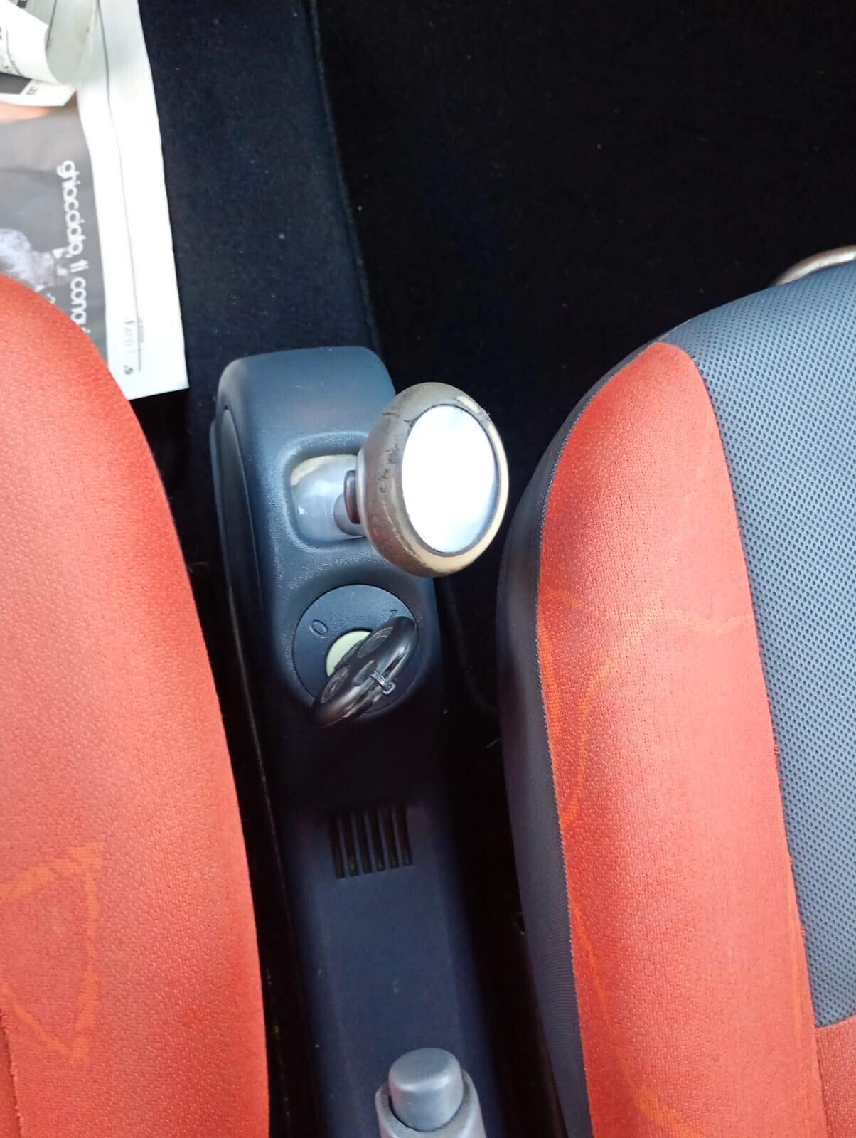 Smart ForTwo 700 coupé pure (45 kW)