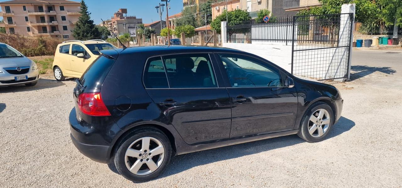 Volkswagen Golf 1.9 TDI DPF 5p. GT Sport