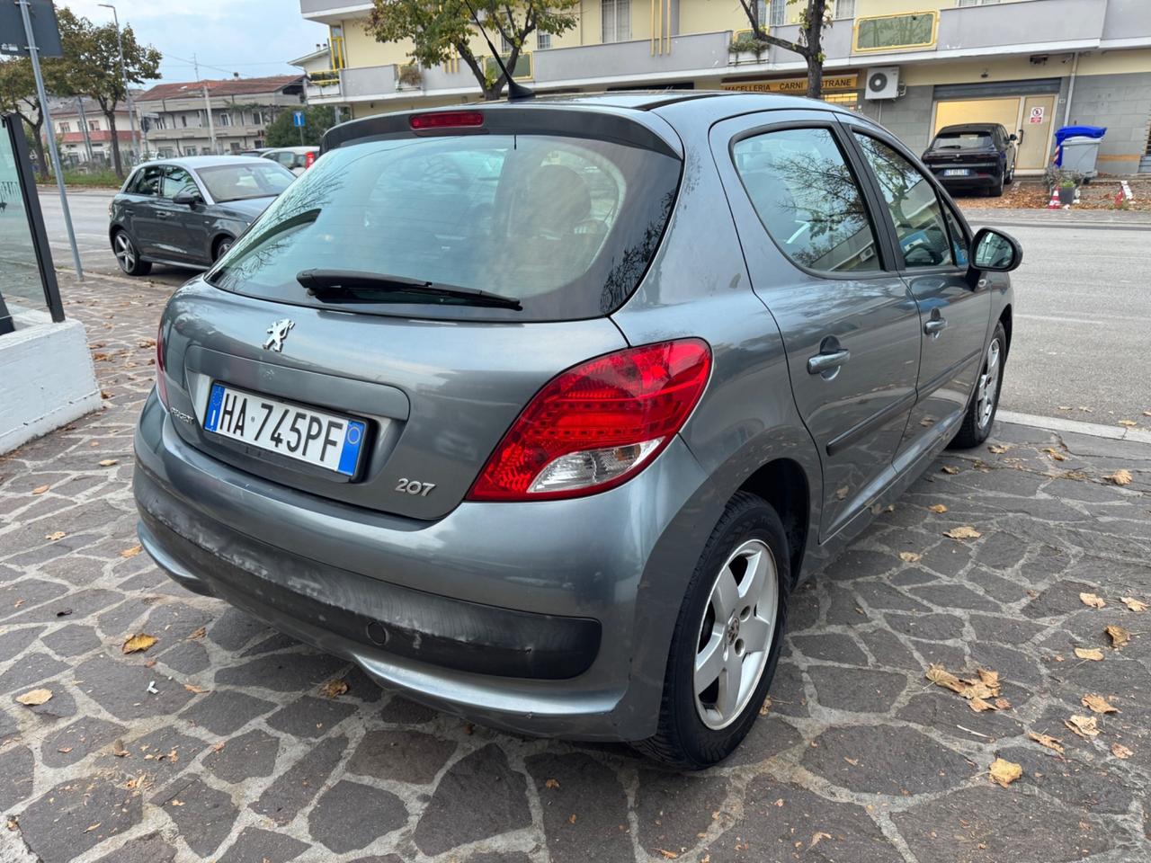 Peugeot 207 1.4 8V 75CV 5p. Energie Sport ECO GPL