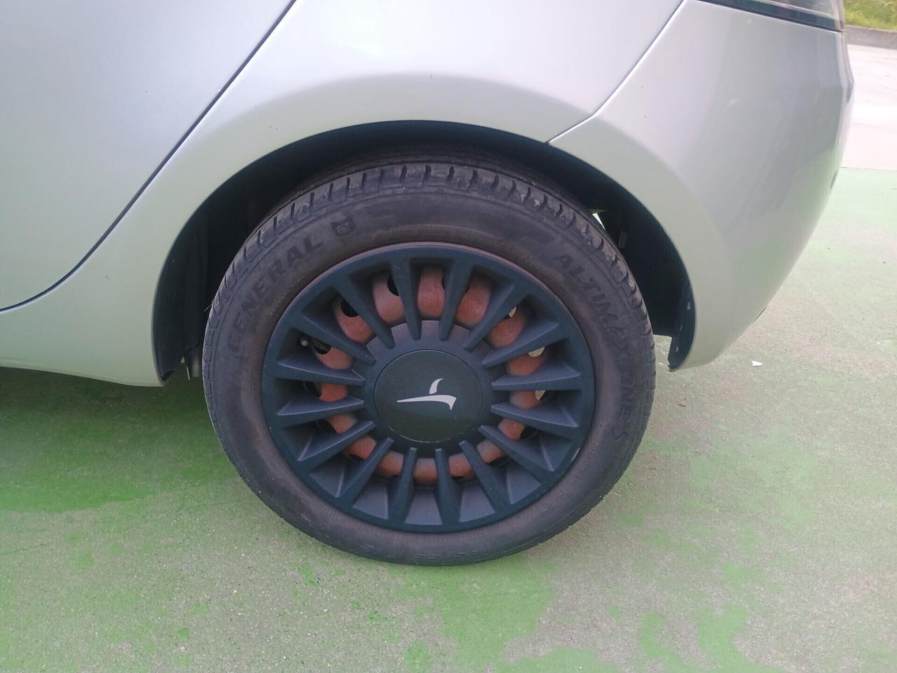 LANCIA YPSILON 1.2 NEOPATENTATI