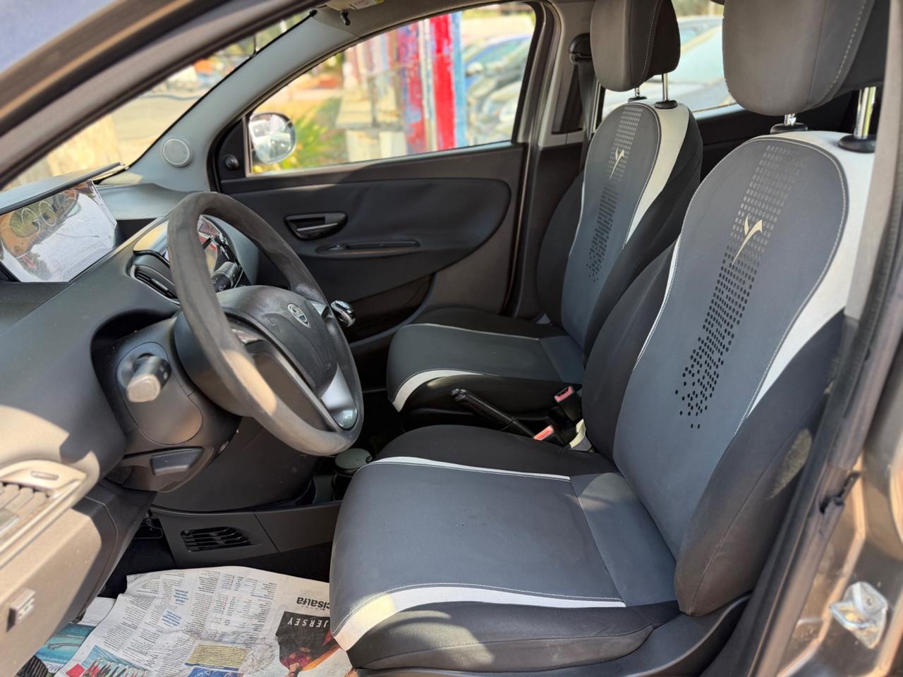 Lancia Ypsilon 1.2 69 CV 5 porte GPL Ecochic Elefantino