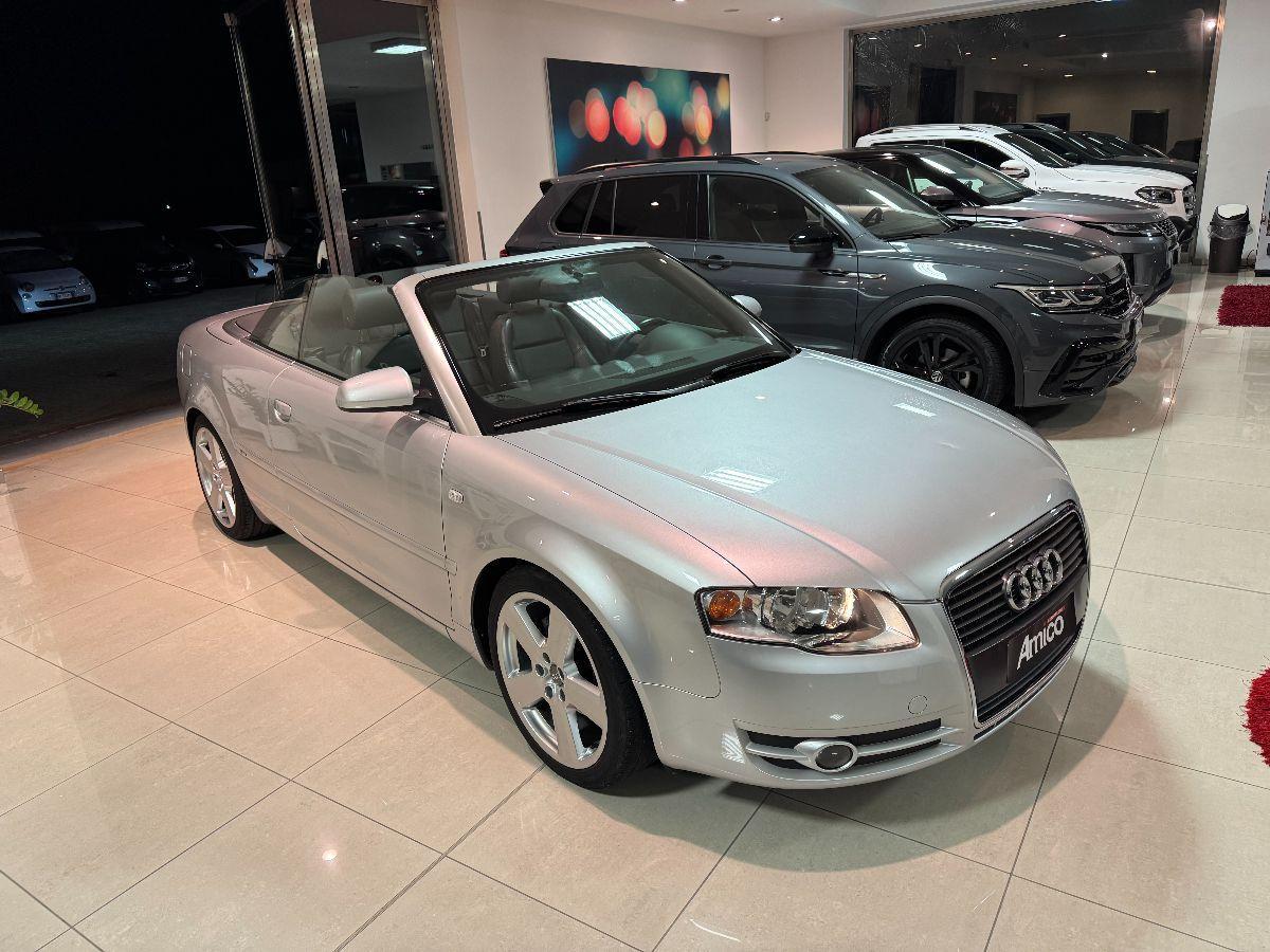 AUDI A4 2.0 TDI Cabriolet Cabrio S-LINE