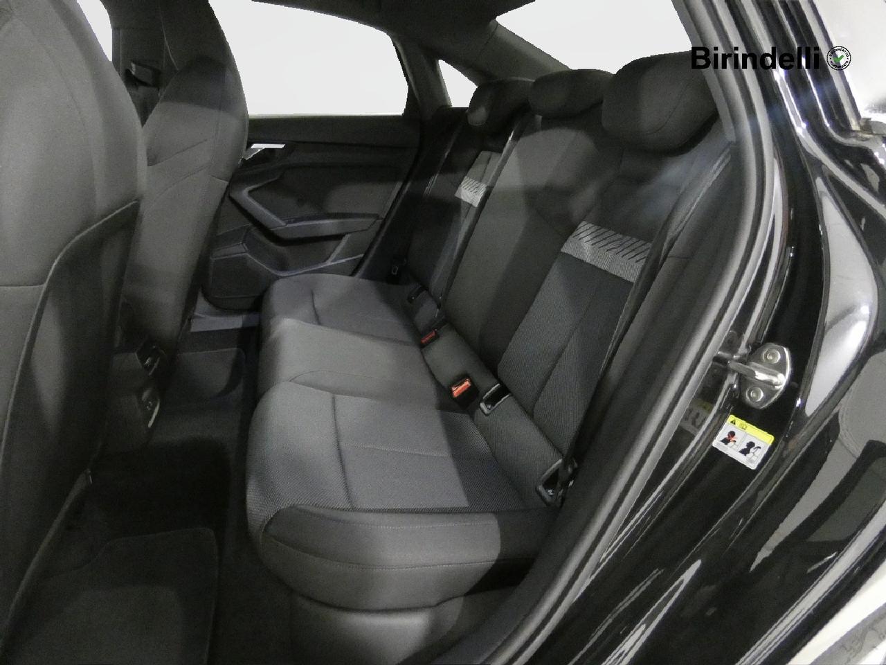 AUDI A3 4ª serie - A3 Sedan 35 TDI S tronic S line edition