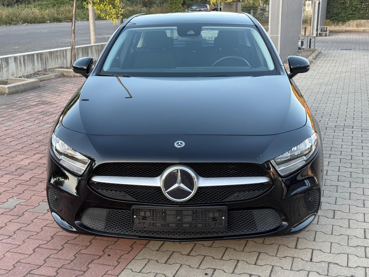 Mercedes-benz A 180 A 180 d Sport