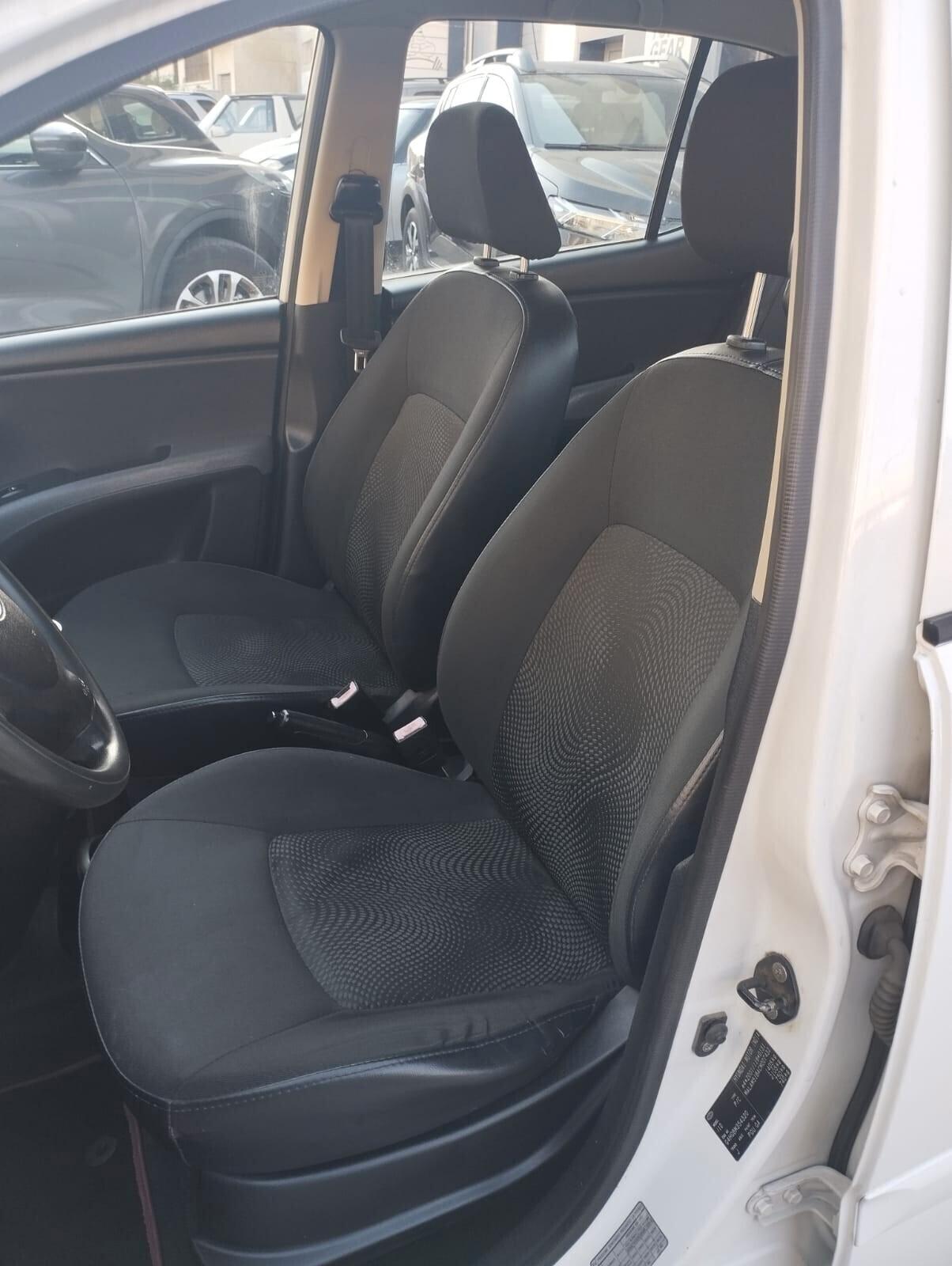 Hyundai i10 1.1 Fiorucci
